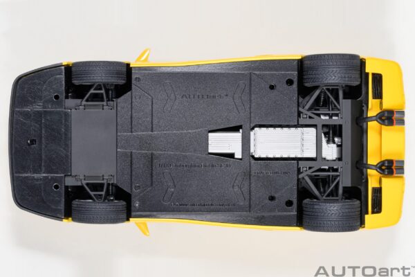 AUTOart Lamborghini Diablo SE JOTA (Superfly Yellow) – Bild 16