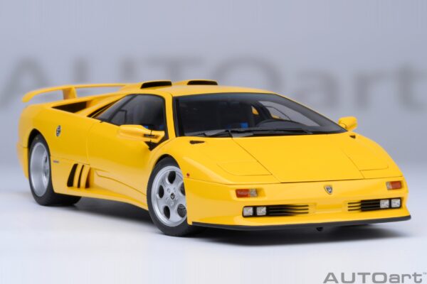 AUTOart Lamborghini Diablo SE JOTA (Superfly Yellow) – Bild 4