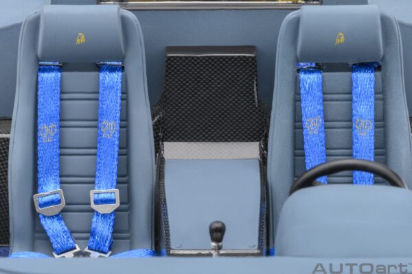 AUTOart Lamborghini Diablo SE JOTA (Impact White) – Bild 9