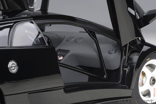 AUTOart Lamborghini Diablo SV R 1996 (deep black)