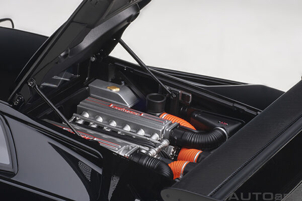 AUTOart Lamborghini Diablo SV R 1996 (deep black)
