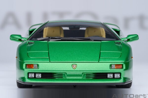 AUTOart Lamborghini Diablo SE 30th Anniversary Edition (Verde Mic) – Bild 19
