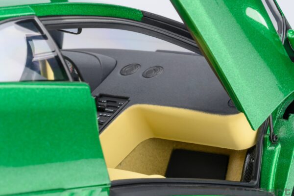 AUTOart Lamborghini Diablo SE 30th Anniversary Edition (Verde Mic) – Bild 14