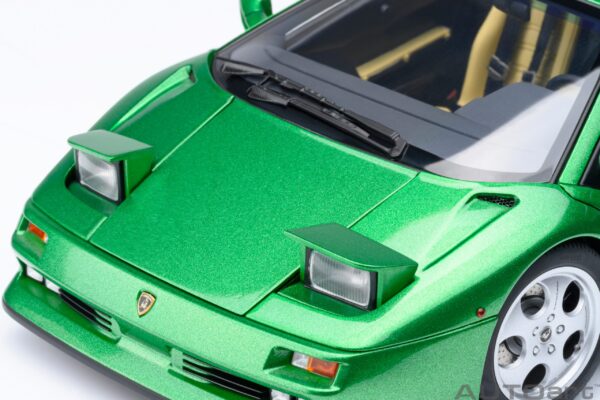AUTOart Lamborghini Diablo SE 30th Anniversary Edition (Verde Mic) – Bild 13