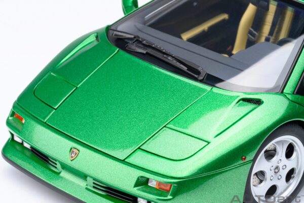 AUTOart Lamborghini Diablo SE 30th Anniversary Edition (Verde Mic) – Bild 12