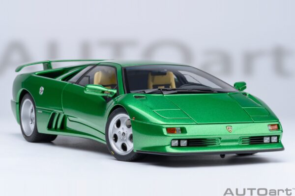 AUTOart Lamborghini Diablo SE 30th Anniversary Edition (Verde Mic) – Bild 4