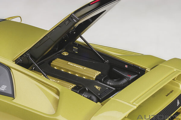 AUTOart Lamborghini Diablo SE30 1993 (giallo spyder:
