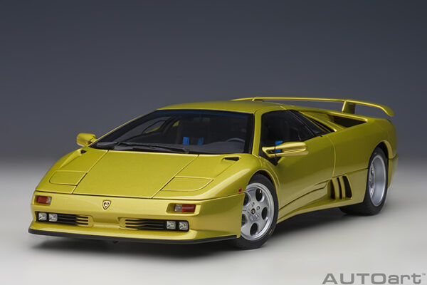 AUTOart Lamborghini Diablo SE30 1993 (giallo spyder:
