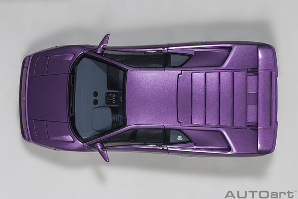 AUTOart Lamborghini Diablo SE30 1993 (viola SE30:met. purple)