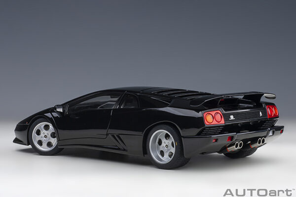 AUTOart Lamborghini Diablo SE30 1993 (deep black metallic)