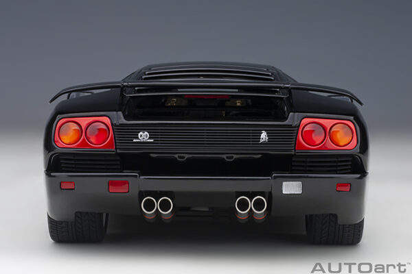 AUTOart Lamborghini Diablo SE30 1993 (deep black metallic)