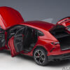 AUTOart Lamborghini Urus 2018 (rosso efesto:pearl red)