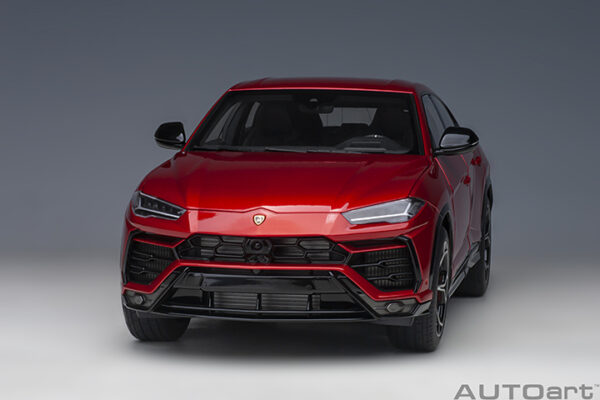 AUTOart Lamborghini Urus 2018 (rosso efesto:pearl red)