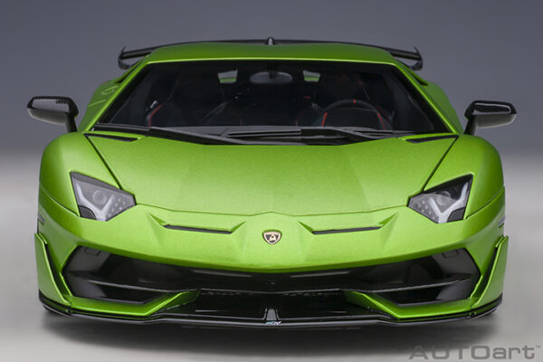 AUTOart Lamborghini Aventador SVJ 2019 (verde alceo:matt green)