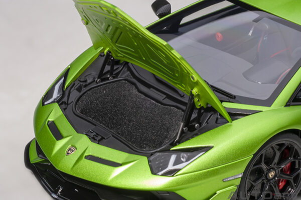 AUTOart Lamborghini Aventador SVJ 2019 (verde alceo:matt green)