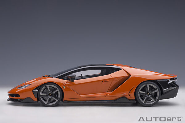 AUTOart Lamborghini Centenario 2016 (arancio argos:pearl orange)