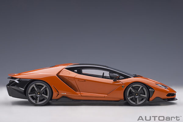 AUTOart Lamborghini Centenario 2016 (arancio argos:pearl orange)