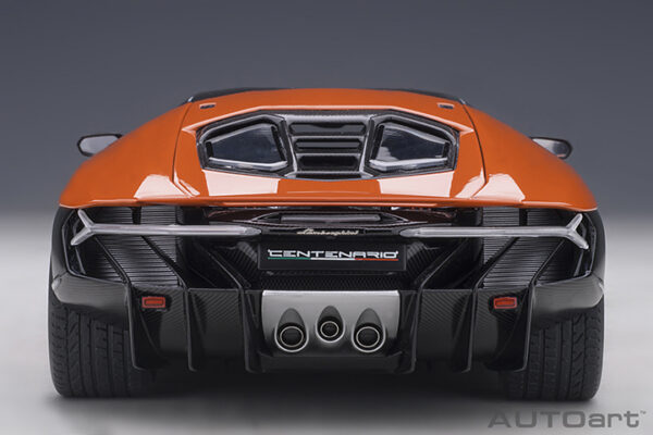 AUTOart Lamborghini Centenario 2016 (arancio argos:pearl orange)