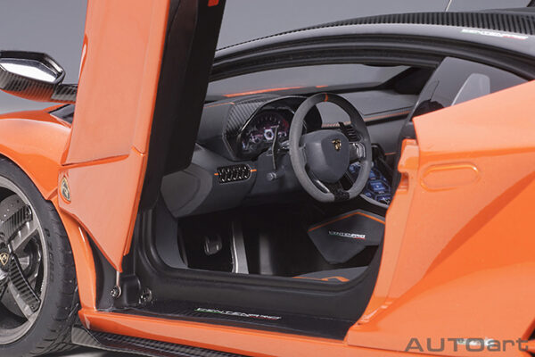 AUTOart Lamborghini Centenario 2016 (arancio argos:pearl orange)