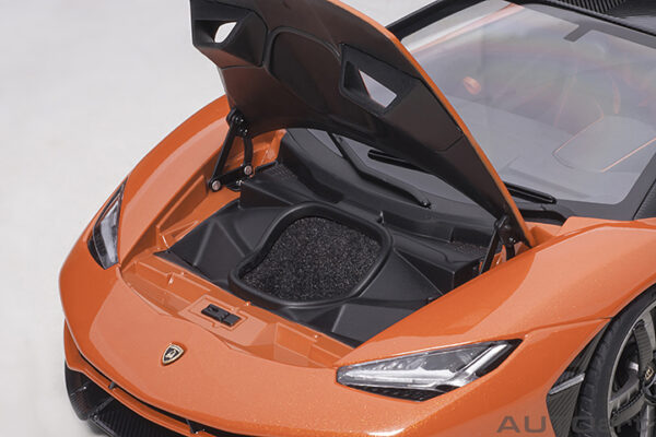AUTOart Lamborghini Centenario 2016 (arancio argos:pearl orange)