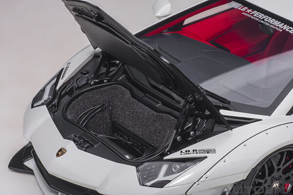 AUTOart Liberty Walk LB-Works Lamborghini Aventador Limited