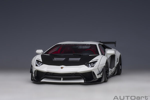 AUTOart Liberty Walk LB-Works Lamborghini Aventador Limited