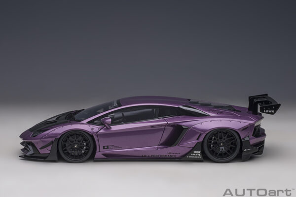 AUTOart Liberty Walk LB-Works Lamborghini Aventador Limited