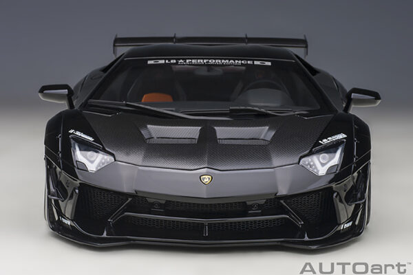 AUTOart Liberty Walk LB-Works Lamborghini Aventador Limited