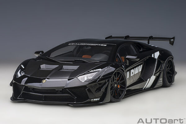 AUTOart Liberty Walk LB-Works Lamborghini Aventador Limited