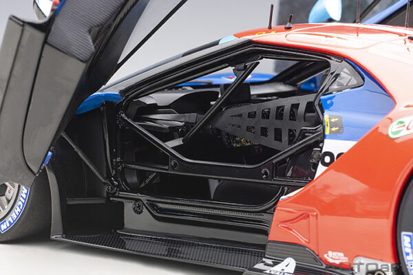 AUTOart Ford GT LM 2017 Derani:Priaulx:Tincknell #67