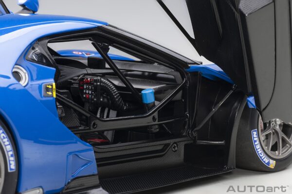 AUTOart Ford GT GTE Plain Body Version (Blue) – Bild 9
