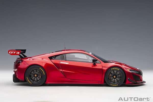 AUTOart HONDA NSX GT3 2018 (hyper red)