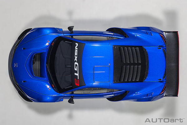 AUTOart HONDA NSX GT3 2018 (hyper blue)