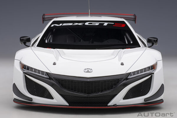 AUTOart HONDA NSX GT3 2018 (white)