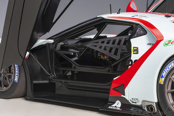 AUTOart Ford GT LM 2019 Briscoe:Westbrook:Dixon #69