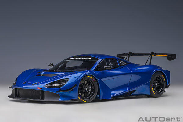 AUTOart McLaren 720S GT3 (azure blue) 2019