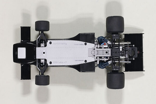 AUTOart Lotus 72  E 1973 Peterson #2 (composite  model/no openings)