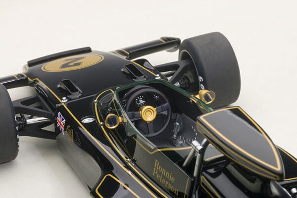 AUTOart Lotus 72  E 1973 Peterson #2 (composite  model/no openings)