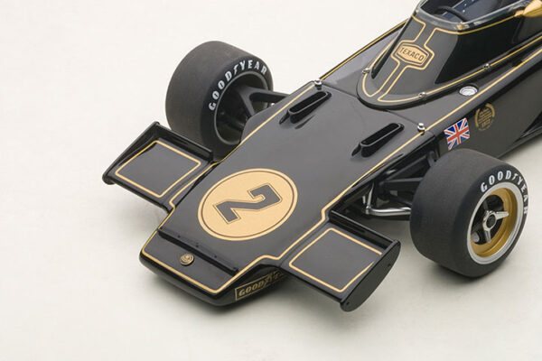 AUTOart Lotus 72  E 1973 Peterson #2 (composite  model/no openings)