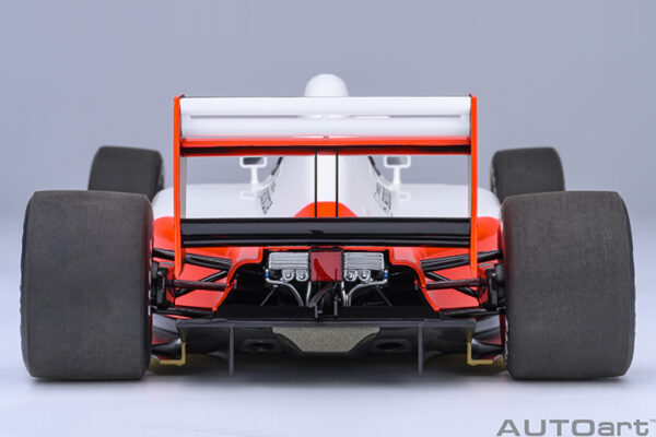 AUTOart McLAREN HONDA MP4/6 1991 G.Berger#2 (without McLaren