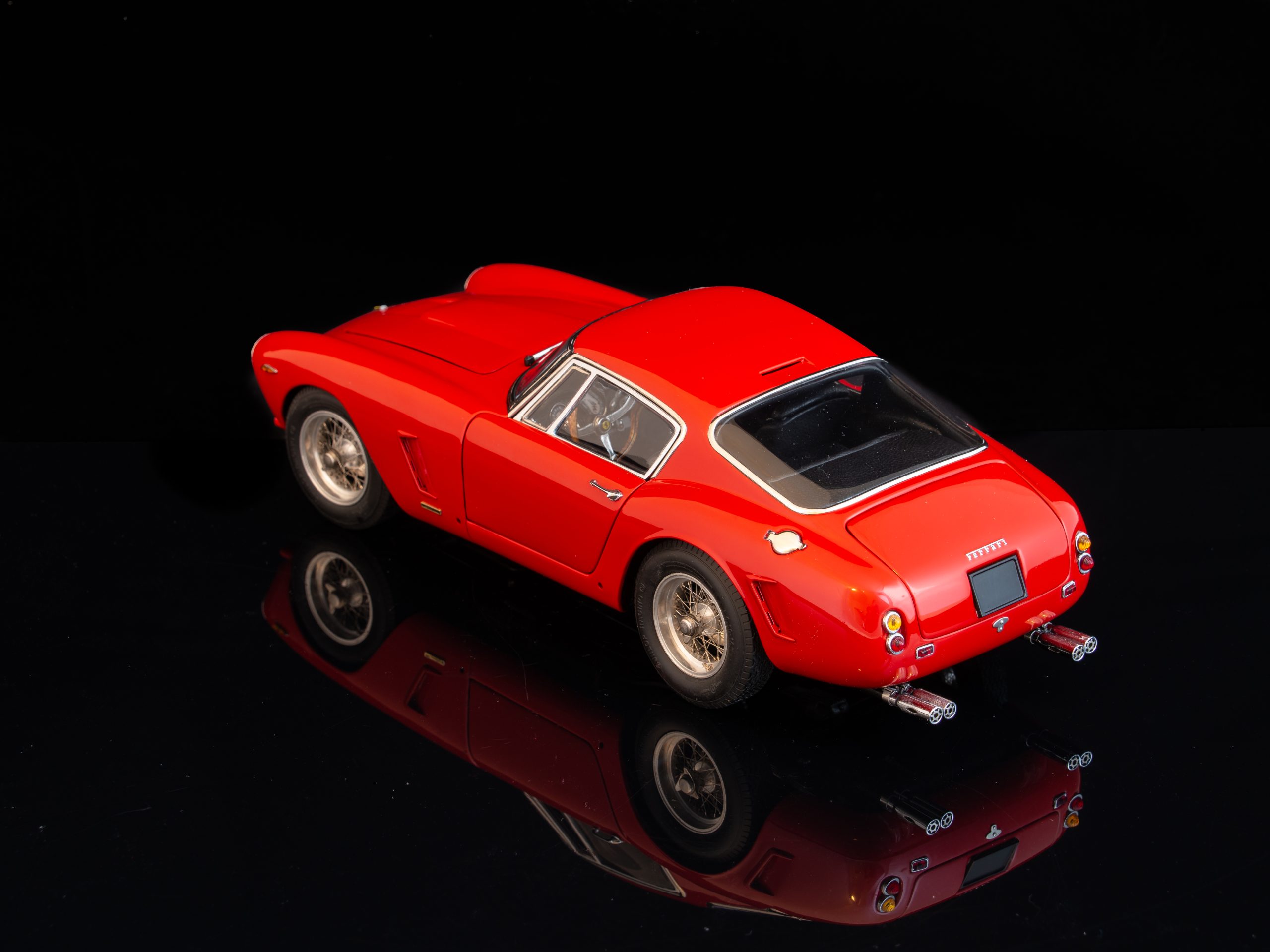 CMC Ferrari 250 GT SWB Competizione, 1961 - 1/18 – Bild 6