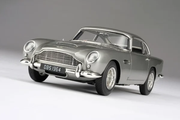 Amalgam Aston Martin DB5 Vantage 1:18