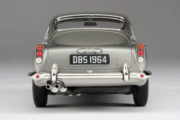 Amalgam Aston Martin DB5 Vantage 1:18 – Bild 15