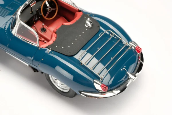 Amalgam Jaguar XKSS 1:18 – Bild 9