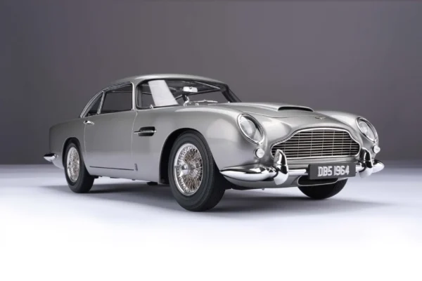 Amalgam Aston Martin DB5 Vantage 1:8 – Bild 19