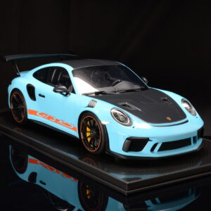 Porsche 911 GT3 RS 1:8