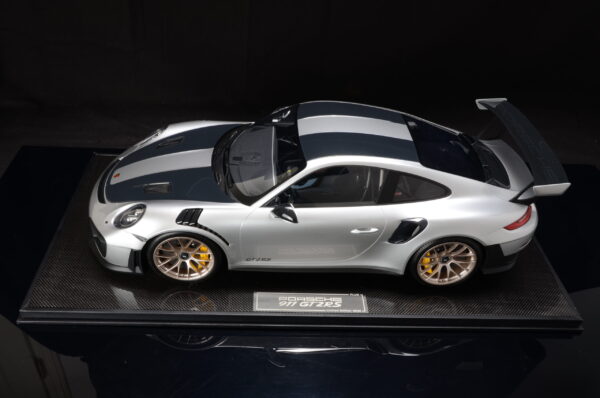 Porsche GT2 RS 1:8 Ihr Porsche als Modell – Bild 8