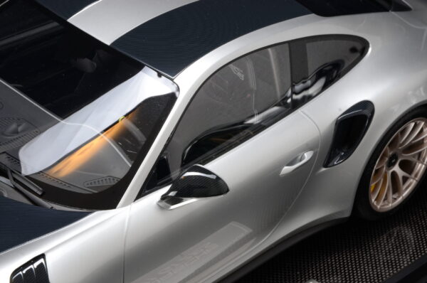 Porsche GT2 RS 1:8 Ihr Porsche als Modell – Bild 6