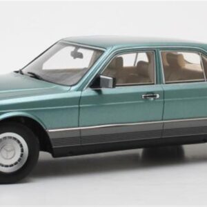 Cult Scale MB 280SE W126 silver 1980