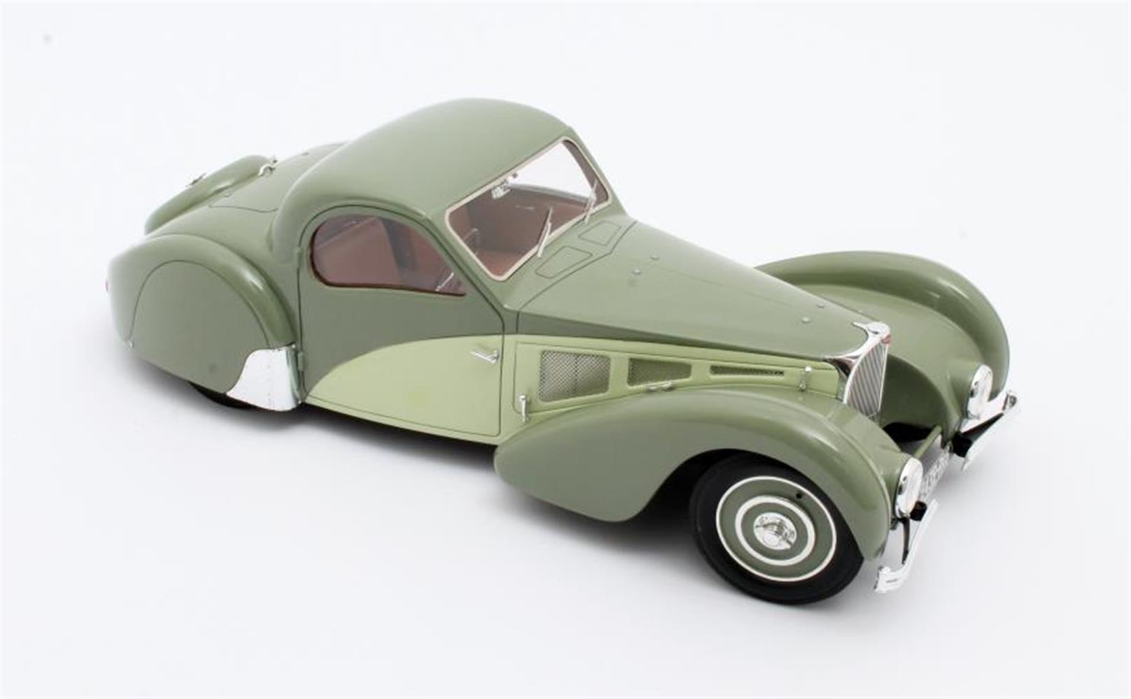 Matrix Bugatti T57SC Atalante green 1937 – Bild 2